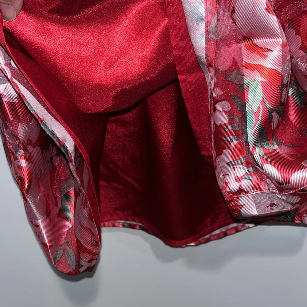 Children’s Place NWT! Girls 7/8 Pretty Red Velvet & Floral Dress